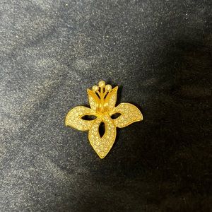 VTG Brooch